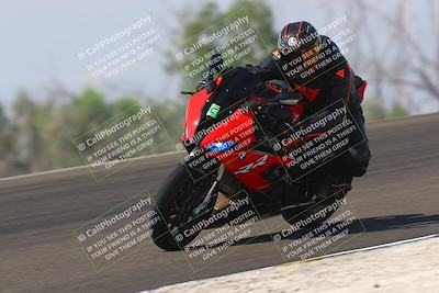 media/Sep-20-2025-TrackDaz (Sat) [[27f0cde673]]/C Group/1140am (Turn 2)/